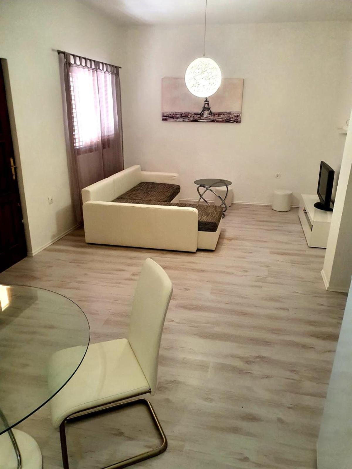 Apartmani Desnica Krusevo  Bagian luar foto